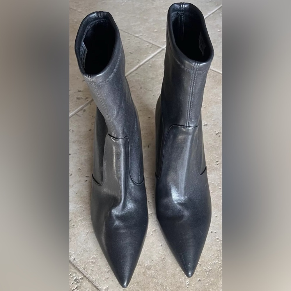 Stuart Weitzman Ankle Stretch Black Leather Pointed Toe 85mm Booties Shoes 10.5 - Picture 4 of 13